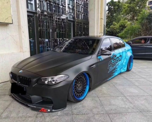 Wide body BMW 5 series airride extreme low lying
