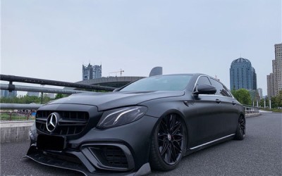 Height adjustable Mercedes-Benz E class airride extremely low profile