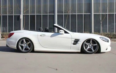 Pretty and charming white Mercedes Benz SLK airride