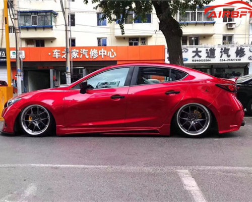 Mazda 3 Alxce airride low profile style display