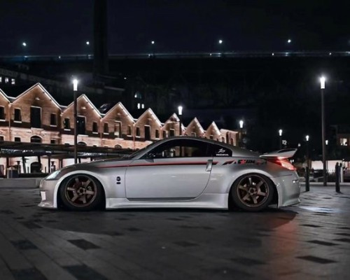Super coupe Nissan Fairlady airride low lying style