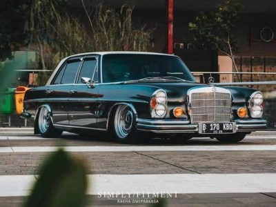 Revolutionizing Classic Elegance: The Transformed Mercedes-Benz W108 Series with Airride