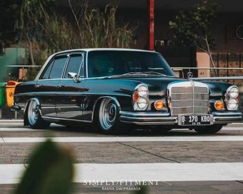 Revolutionizing Classic Elegance: The Transformed Mercedes-Benz W108 Series with Airride